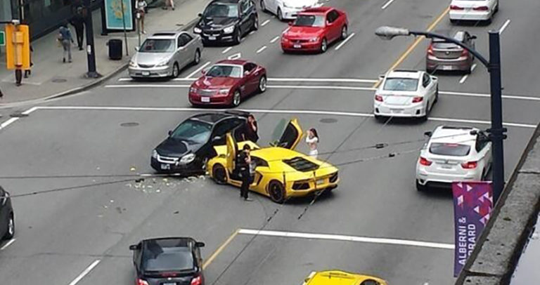 Improper Left Turn Accidents Law Offices Of Shanie N Bradley